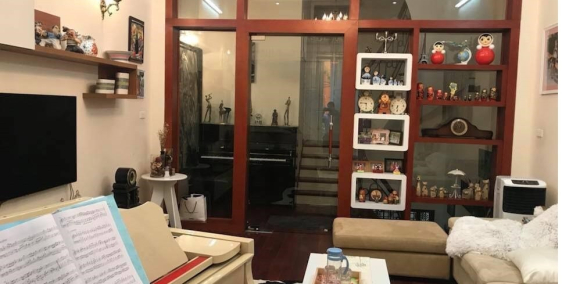 Bán nhà Ngọc Lâm 58m2 MT6m 5 tầng mới view hồ 4.1 tỷ