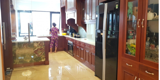 Nhà đẹp Ngọc Lâm 4.2 tỷ 57m kiến trúc châu âu sang trọng.