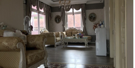 Bán nhà mặt phố Ngô Gia Tự 88m2 kinh doanh siêu lợi nhuận 10.3 tỷ.