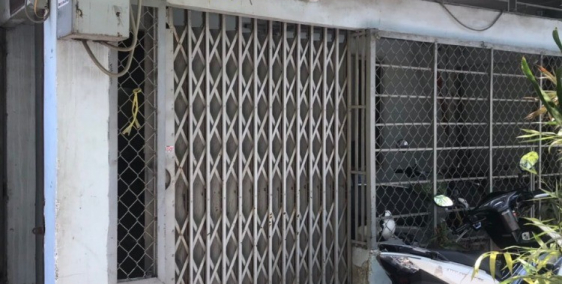 Cần bán gấp nhà Quận 7-chính chủ, sổ đỏ (con du học)(Hót)