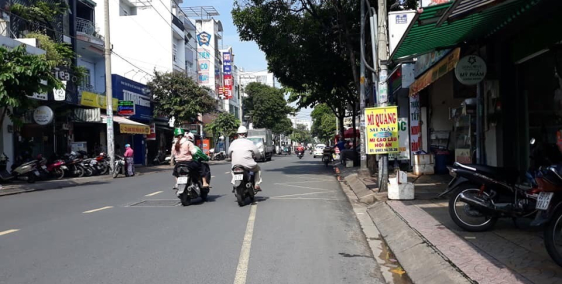 Bán nhà mặt tiền kinh doanh sầm uất Âu Cơ, phường Tân Thành, 3.6x31,nhà cấp 4.