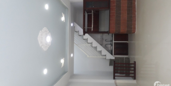 Nhà 1 lầu xe hơi đến nhà (4m x 10m) 2 PN, sổ chung bán 1 tỷ 850