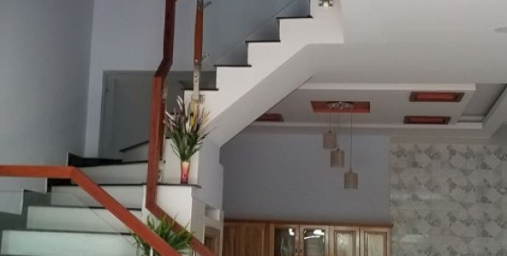 nhà mặt tiền ( chính chủ ) cần bán