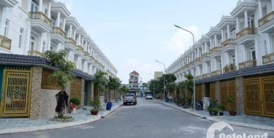 CẦN BÁN NHÀ PHỐ THỦ DẦU MỘT 1 TRỆT 2 LẦU 75M2