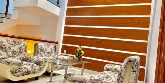 CẦN BÁN NHÀ PHỐ 1 TRỆT 2 LẦU Ở KDC PHÚ HÒA THỦ DẦU MỘT 75M2, DÂN CƯ XẦM UẤT.