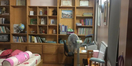 Bán gấp nhà 4,5 tầng DT 38,5m MT4m tại ngõ 193 Phú Diễn