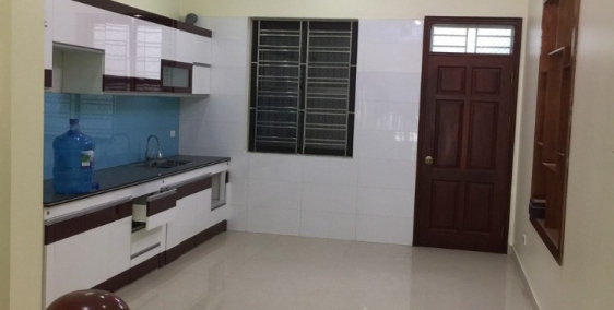 Bán nhà 4 tầng MT Lê Hồng Phong, Hải An, có gara ôtô, tiện KD, giá tốt