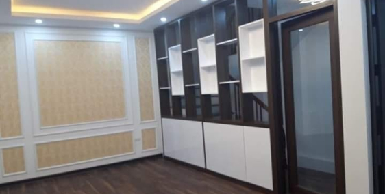 BÁN NHÀ ĐẸP GẦN NÚI TRÚC_40M RA PHỐ NGÕ THẲNG_DT42M 5 TẦNG