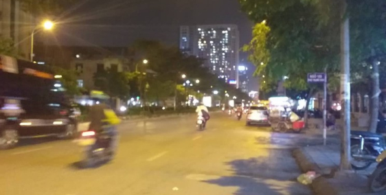 Tòa nhà văn phòng mặt phố Trung Kính, Cầu Giấy 62m2x6T, MT 4.2m, giá 23.5 tỷ.