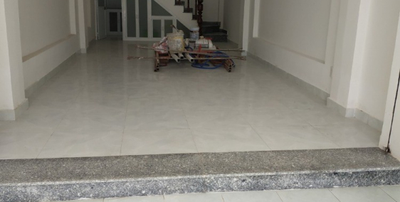 Nhà 1 trệt 1 lầu mặt tiền kinh doanh gần Vimcom Dĩ An