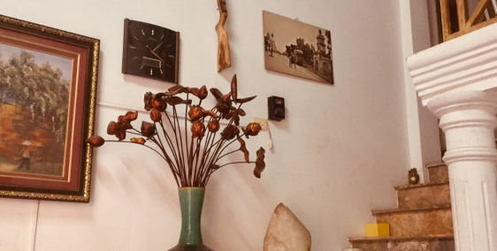 Bán nhà phố Cát Linh, DT50m2, 5tầng,MT4 M giá chỉ 6 tỷ, ô tô vào nhà