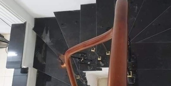 Phân lô- Lô góc- Ô tô vào nhà ĐT 40m2, 5 tầng.