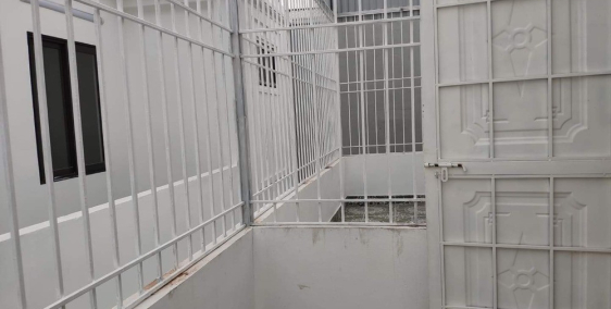 Cần bán nhà Tân Mai-H Mai 33 m2×5 tầng giá chỉ 2,85 tỷ LH: 0988148436.