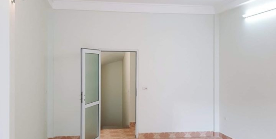 Bán gấp nhà Chính chủ Trương Định, 55m, 4T, gần phố, nhà đẹp, giá 3.2 tỷ