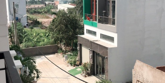 Bán gấp nhà TL47 ,P Thạnh Lộc, 1T , 2L, đường oto SHR, giá 3,350ty , thương lượn