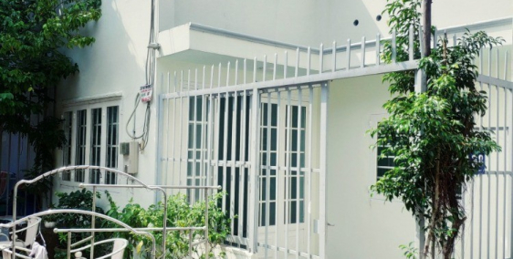 Gia đình đỗ vỡ cần bán căn nhà để chia tài sản. Giá bán đến hết ngày 15/11