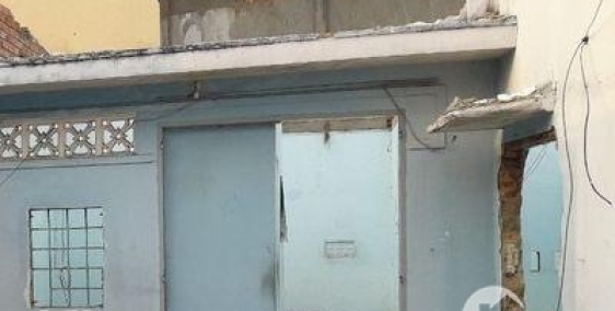 Bán Căn Nhà Cấp 4 MT Đường Hoàng Hữu Nam Quận 9