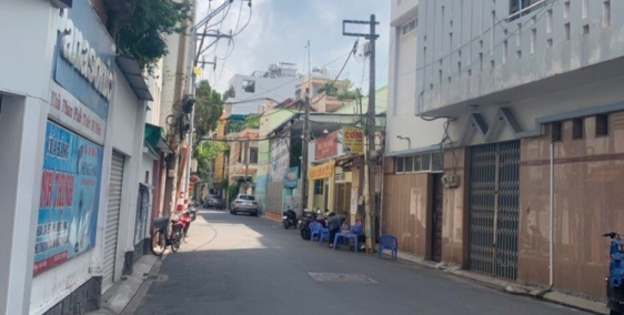 BAO HOT NHÀ Ở BẠCH ĐẰNG P2, TB GẦN SÂN BAY RẤT THUẬN TIỆN DT: 4.2x13m GIÁ: 8.7ty