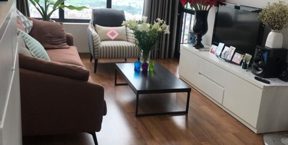 Cho thuê CC 173 Xuân Thủy dt 100m2, 3 ngủ+2wc giá rẻ