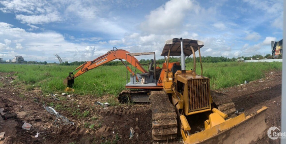 Mua đất nền khu trung tâm thương mại phường 2 - rinh ngay CAMRY 2019