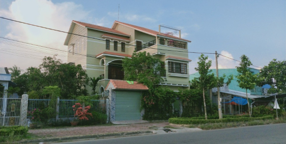 CẦN BÁN GẤP NỀN ĐỐI DIỆN VÒNG XOAY GIÁ CHỐT trong tuần 630tr