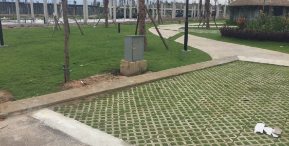 Hết khả năng thanh toán cho chủ đầu tư  nên cần chuyển nhương lại