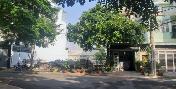 đất bửu long, đối diện công viên cây xanh SHR. LH: 0797780217