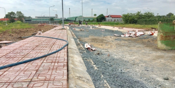 Đất gần chợ hóc môn ,dt 90m2 giá 780 triệu