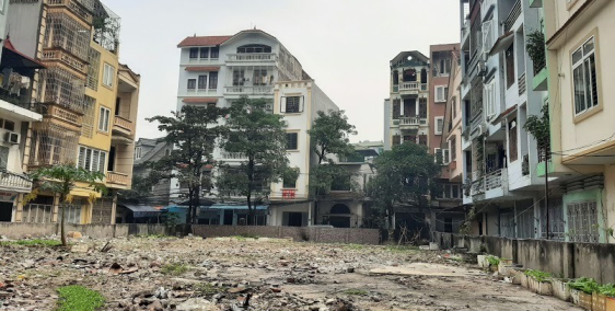 Bán đất hai mặt tiền hai  S105m2 kinh doanh sầm uất Hồ Tùng Mậu lh: 0334.025.680