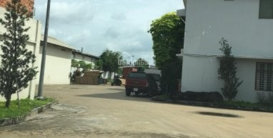 Cần bán  đất có nhà máy, nhà xưởng vị trí nằm trên MT ĐT 744 - Thị xã Bến Cát