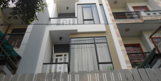 Cho thuê mặt tiền Đinh Tiên Hoàng, QUẬN 1, DT: 4x22m, 3 lầu