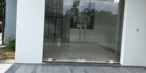 thuê mặt bằng kinh doanh quận hải châu lô gốc giá 6 triệu/tháng diện tích 144 m2