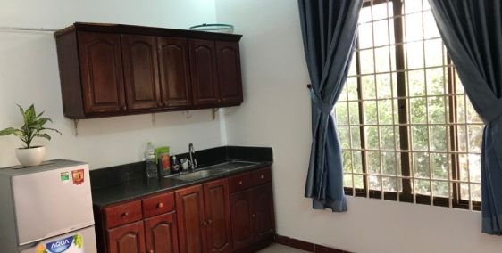 Cho thuê phòng nguyên tầng full nội thất giá 7tr5 triệu/tháng đường Yên Thế