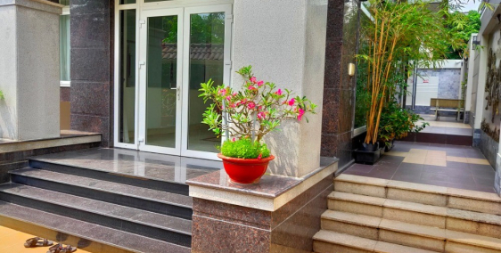 CHO THUÊ MẶT BẰNG VĂN PHÒNG Q.2 200m2