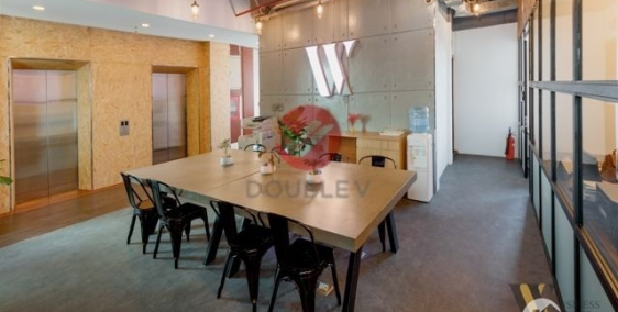 Văn phòng 195m2 quận 3 thiết kế chuẩn hạng C+, tiêu chuẩn cao cấp, view rất đẹp