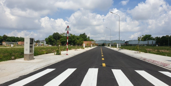 Bán lô đất sỏ đỏ, thổ cư gần Chợ Vĩnh Tân, Tân Uyên DT:75m2 giá chỉ 730Tr