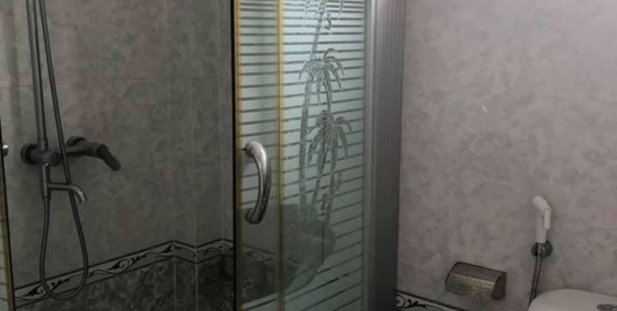 Bán gấp nhà mặt tiền Nguyễn Lâm-Bình Thạnh siêu KHỦNG 41m2 5 phòng ngủ 5 WC