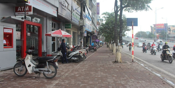 Bán Đất Mặt Phố Trần Khát Chân  ,2 Mặt Tiền ,72m2 ,13.5 tỷ