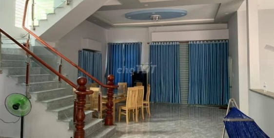 Bán nhà mới xây, sổ riêng, hiện đang cho thuê 6tr5