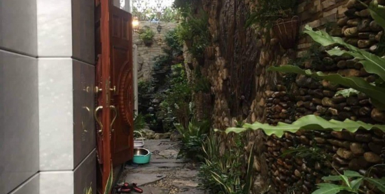 Bán biệt thự độc nhất Thảo Điền, Q2, nội thất mạ vàng, 10.2x25m !