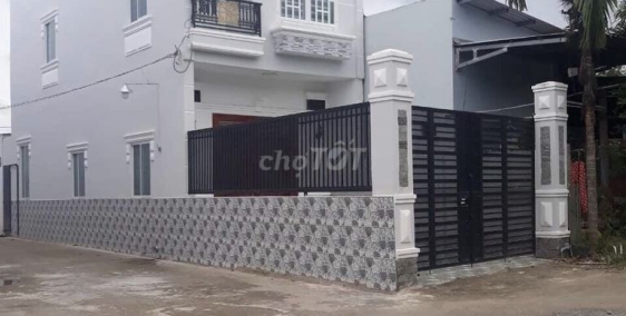 Nhà mới đón xuân 1 trệt 1 lầu, dt 110m2, 4pn, SHR