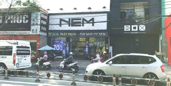 Cần bán nhà 10x30m đang cho thuê 5000$/th Mặt tiền Nguyễn Thị Thập, Quận 7