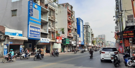 Mua nhà giá hời, đầu tư cực lời. 10 tỷ, sở hữu ngay nhà mặt phố đường Phan Đình