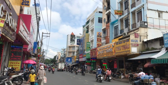 BÁN BIỆT THỰ MTKD TÂN HƯƠNG Q.TÂN PHÚ DT 8X17 ĐÚC 2 LẦU GIÁ 22 TỶ TL VỊ TRÍ ĐẸP