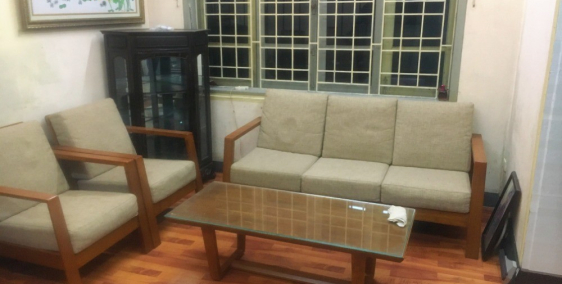 Giá cực tốt cho căn nhà tại ngõ 42 Thành Công thông Đê La Thành!