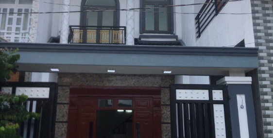 Bán gấp nhà 1 trệt 1 lầu đường đồng khởi, biên hòa. Liên hệ 0333372034 Mr Vinh