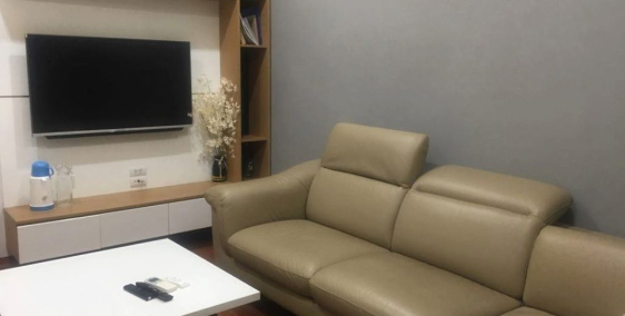 Bán nhà ngõ 4 Phương Mai, diện tích 35m2, 5 tầng, mặt tiền 3,6m, ô tô đỗ cửa