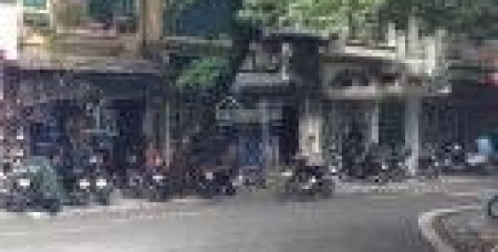 Bán nhà mặt ngõ Đông Thiên giá 1.1 tỷ, 25mx3 tầng, ở được luôn