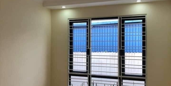 Tôi cần bán nhà Mặt ngõ Giáp Bát: 1.55 tỷ, DT 22mx3 tầng, oto cách 15m