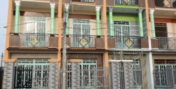 NHÀ 650 TRIỆU, 1 TRỆT, 1 LẦU, QUỐC LỘ 50 GẦN CẦU ÔNG THÌN, SHR, 0889999159